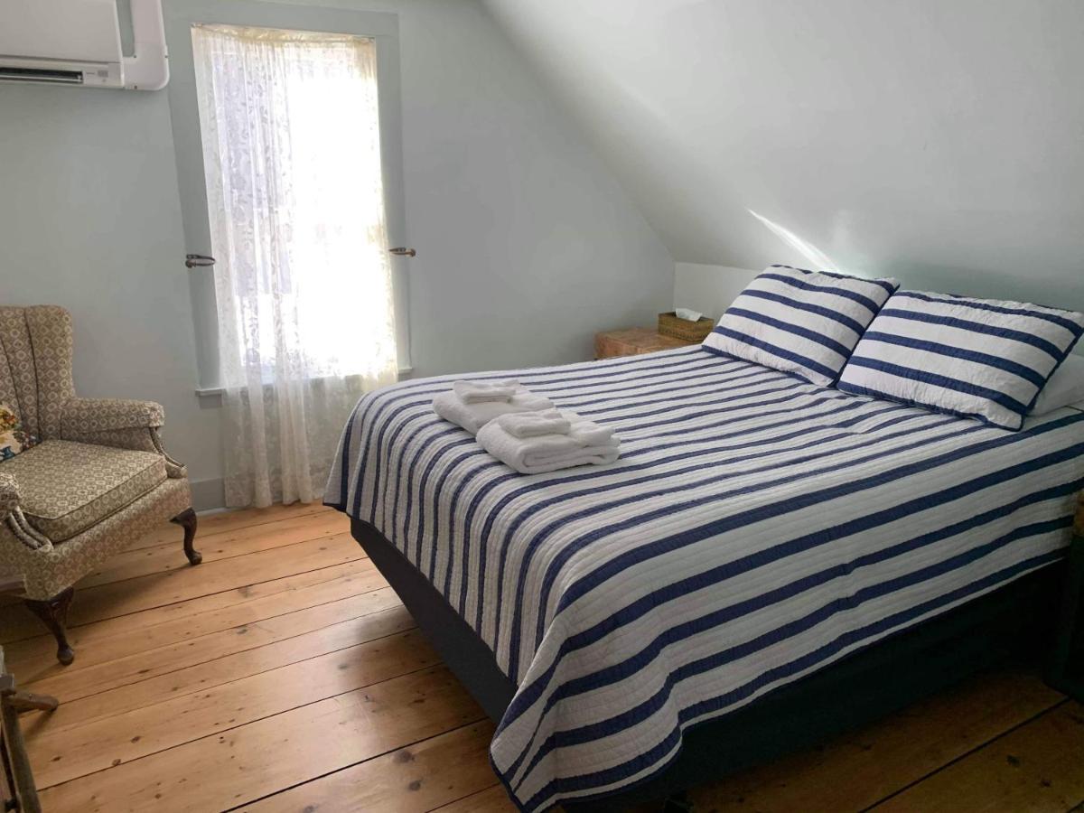 Brook Road Inn Goshen Eksteriør billede